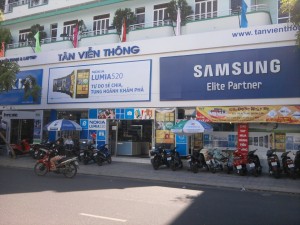 Tan Vien Thong Smartphone = no customer satisfaction